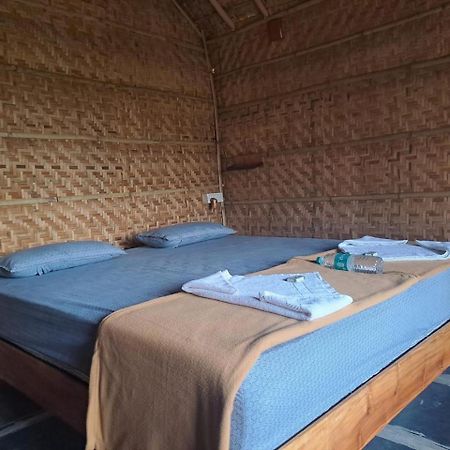 Hampi Rasta Cafe Hotel Kültér fotó